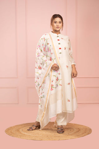 Off-white Chanderi Silk Kurta with embroidery and organza dupatta.