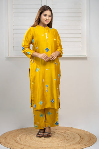 Yellow Chanderi Silk Kurta with Applique Work