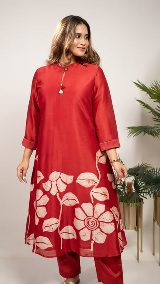 Red Batik Print Tunic Set – Chanderi Silk Kurta with Matching Bottoms