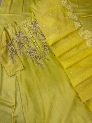 Chanderi Silk Kurta Set with Machine Embroidery