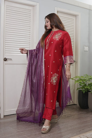 Karvachauth Special Maroon Chanderi festive kurta with purple dupatta - side view - SKU P393